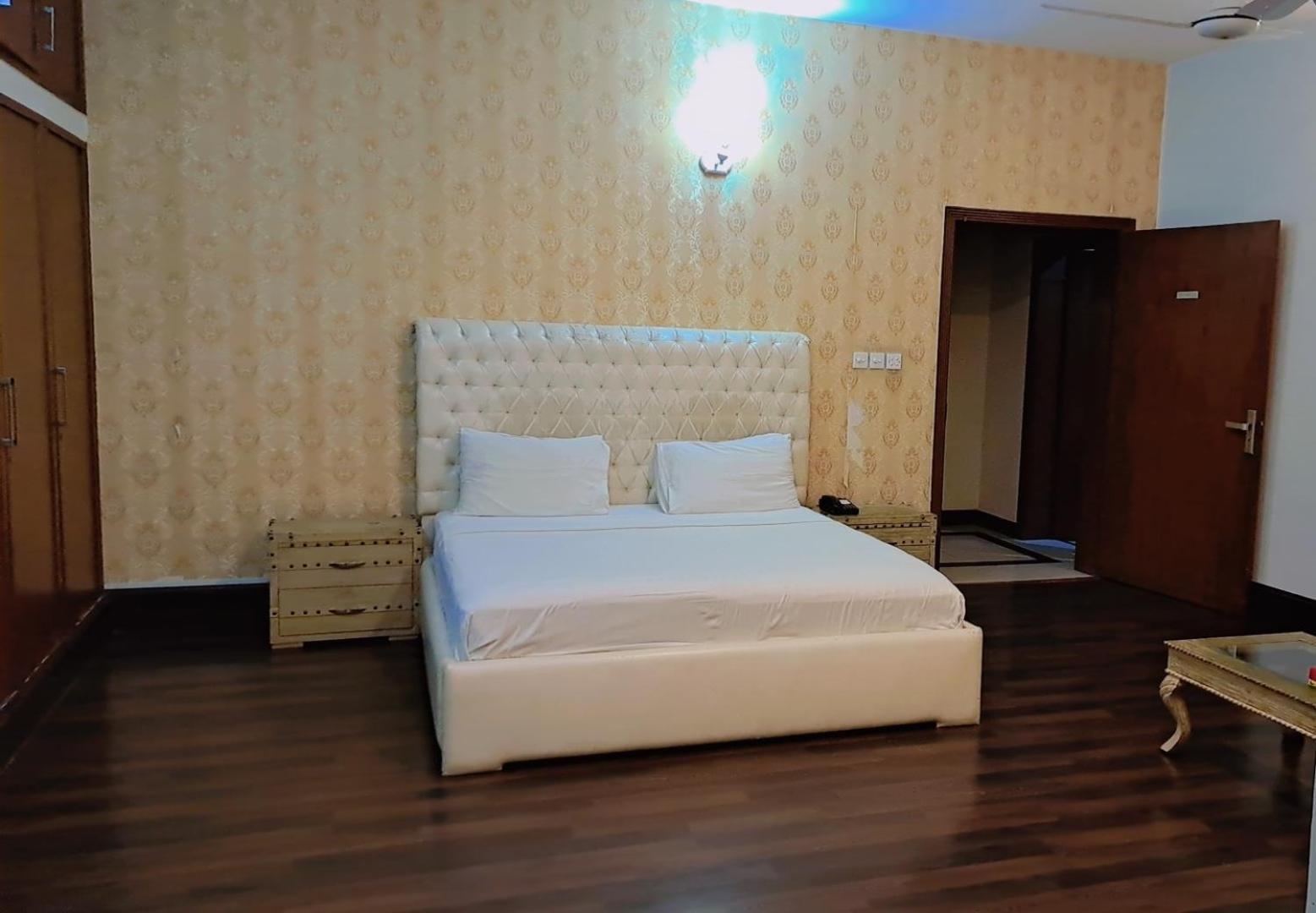 Royal Grace Guest House Islamabad Exterior foto